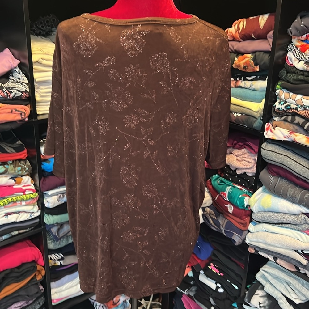 #34. 🪷 brown floral detail blouse. 18/20 xxl - Picture 6 of 6